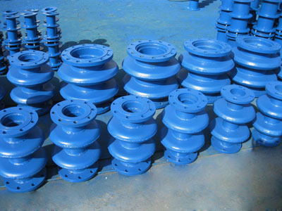 板（bǎn）盒補（bǔ）償器